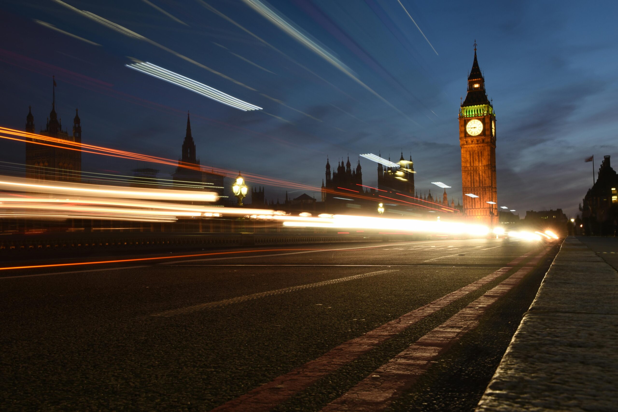 london city road traffic timelapse